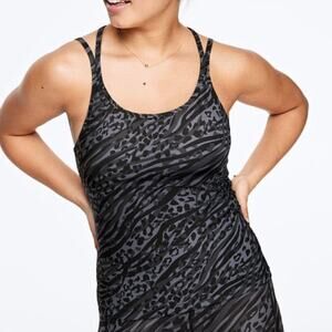 NWT Victoria’s Secret pink buttery soft brami tank size small